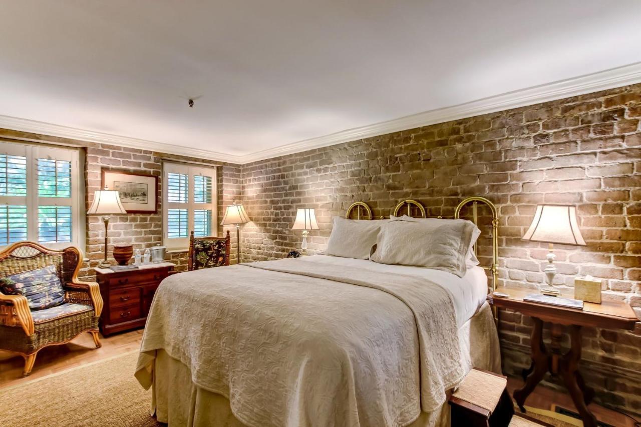 Ballastone Inn Savannah Extérieur photo